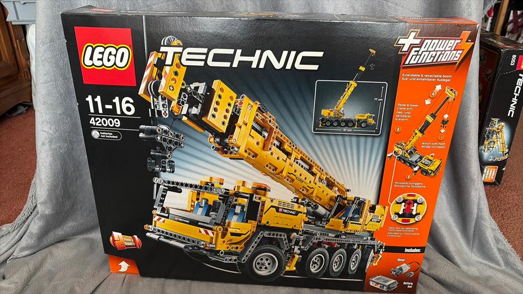 Lego Technic 42009 Mobile Crane MK II, Ophalen, Lego, Nieuw, Complete set