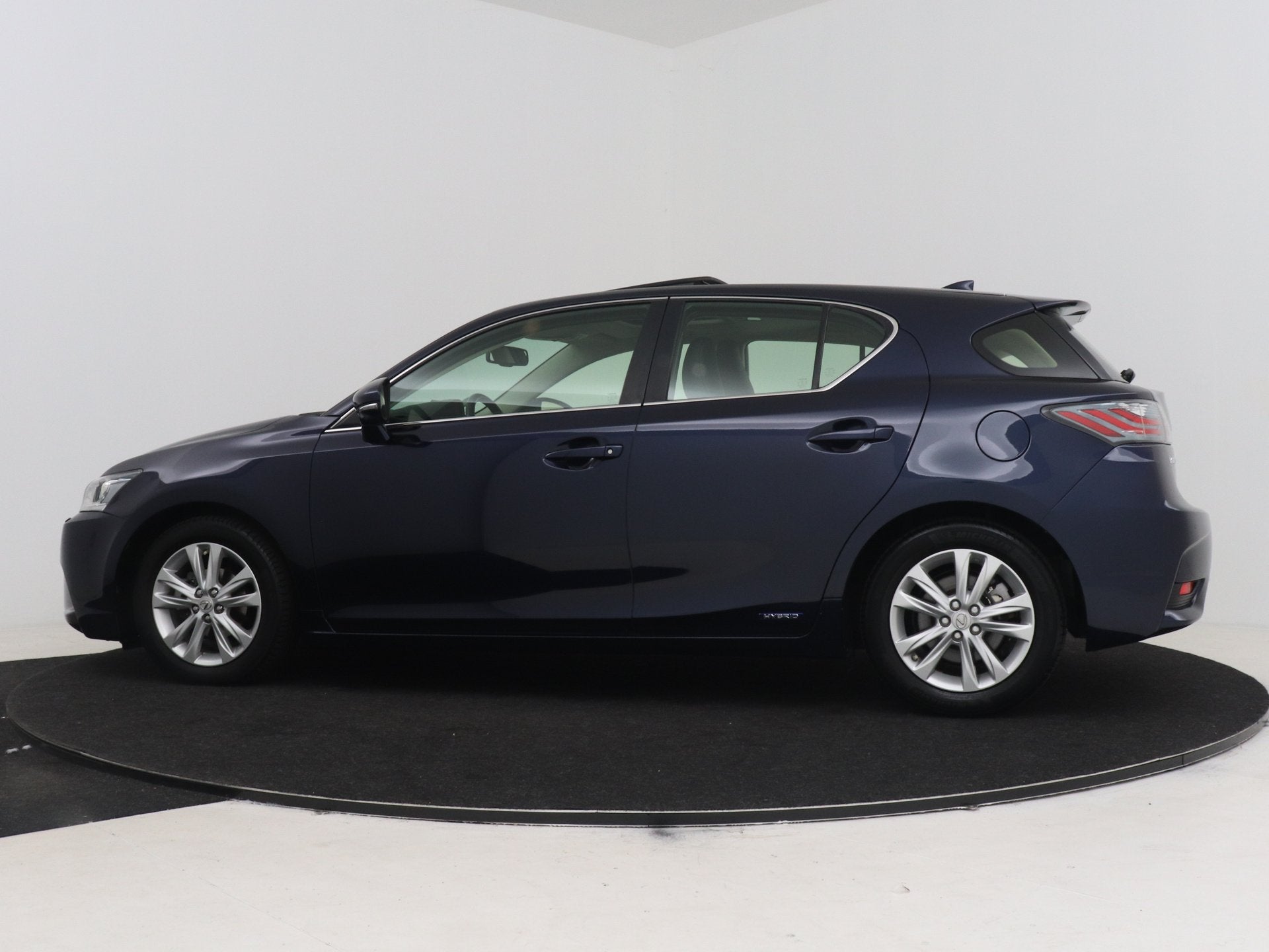 Lexus CT 200h Luxury Line Electrisch schuifkanteldak | NL de, Auto's, 136 pk, Gebruikt, Euro 6, 4 cilinders