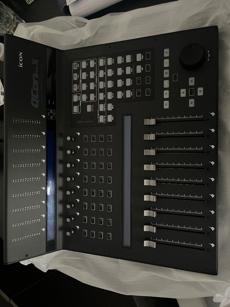 Icon Qcon Pro X, Ophalen, Nieuw