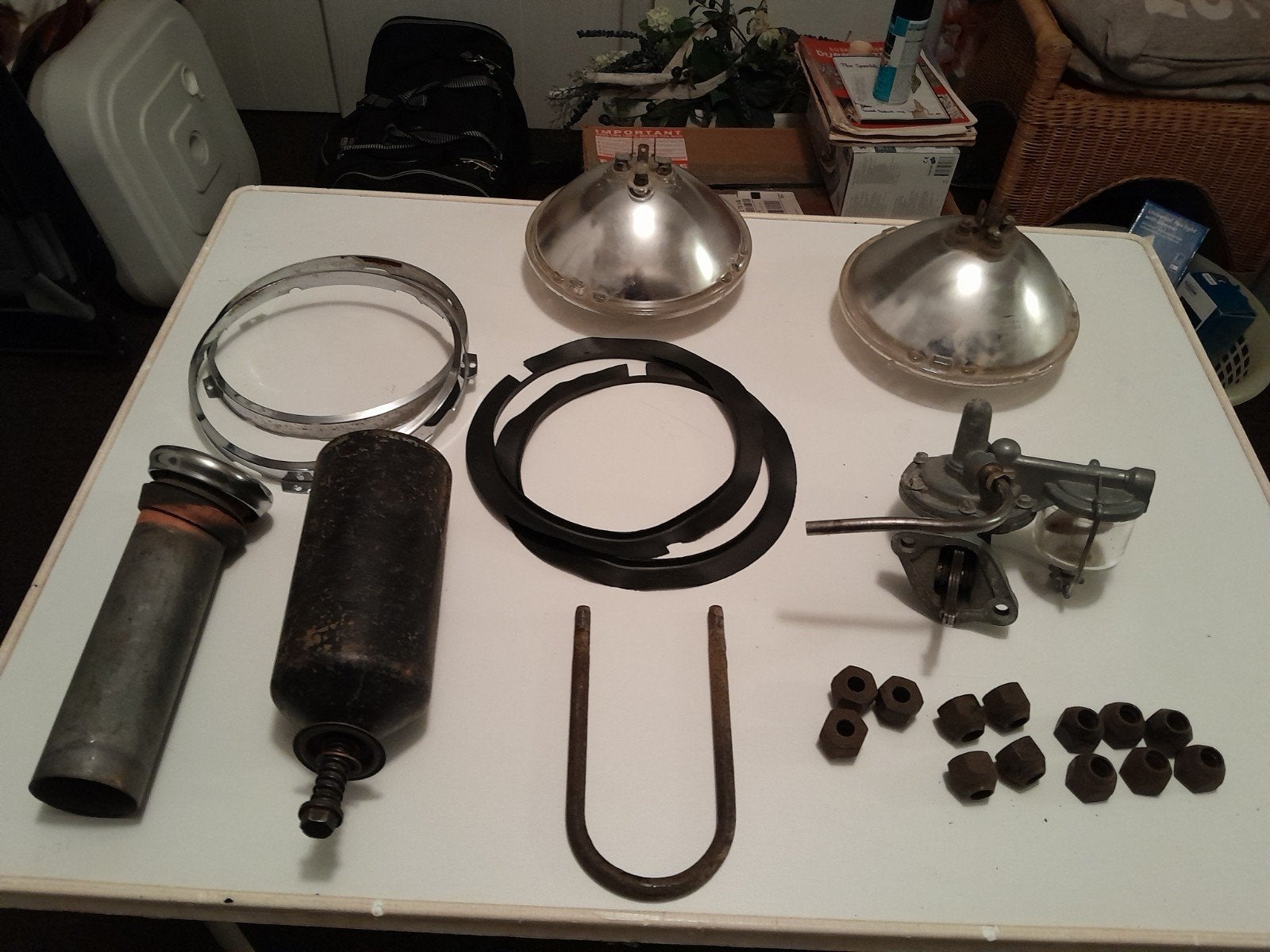 Triumph TR3 onderdelen: Benzinepomp (soldeerreparatie nodig), Ophalen of Verzenden