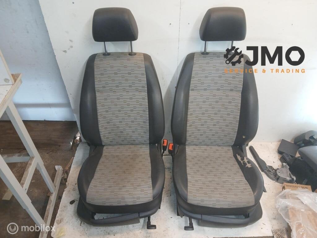 Stoelen set voor Volkswagen Caddy 2010-2015 / 2015-2020, Auto-onderdelen, Interieur en Bekleding, Volkswagen, Gebruikt, Ophalen of Verzenden