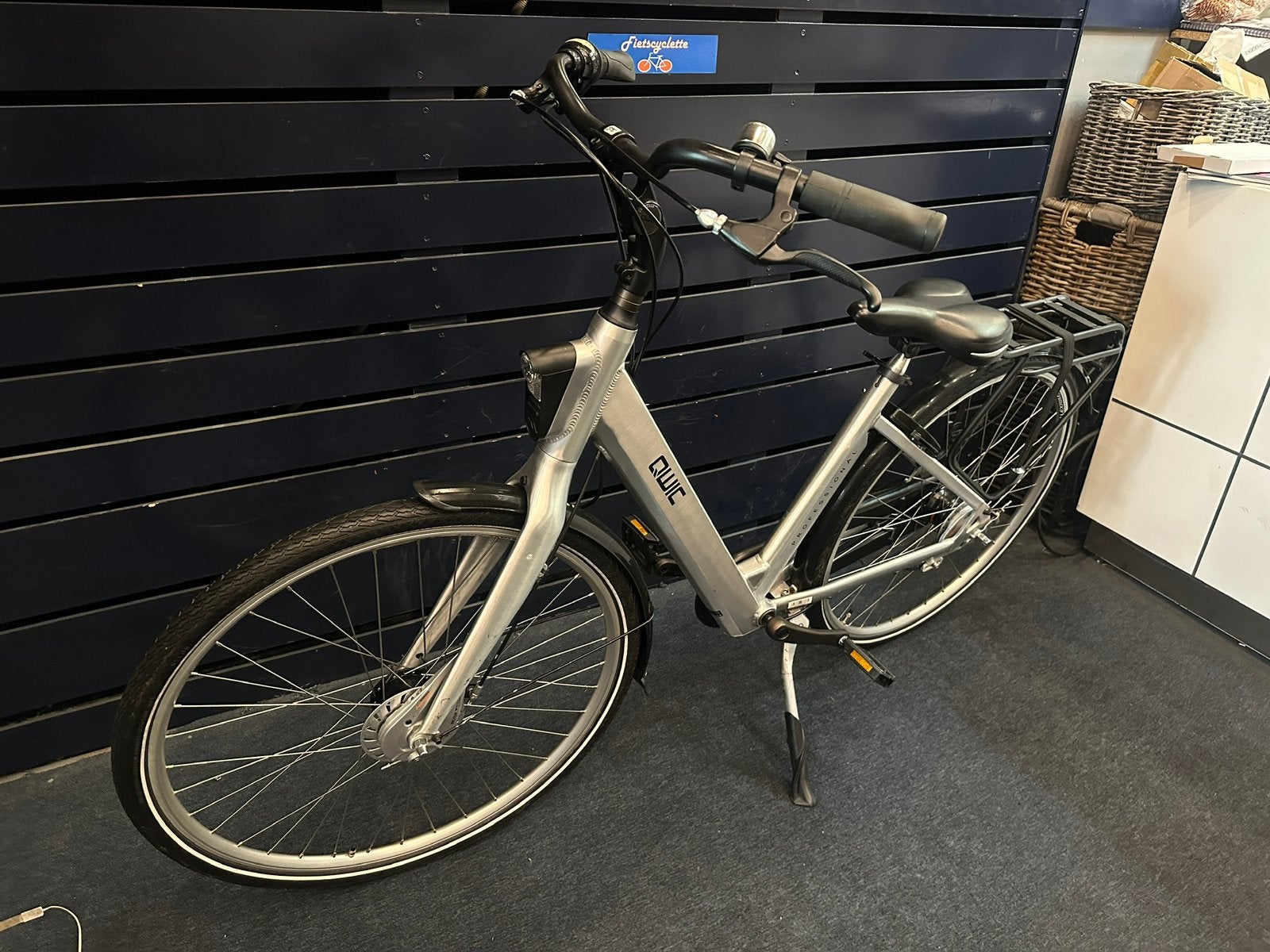 Net qwick N7 50cm 28 inch met garantie / gazelle batavus …, Versnellingen, Zo goed als nieuw, 50 tot 53 cm, Ophalen