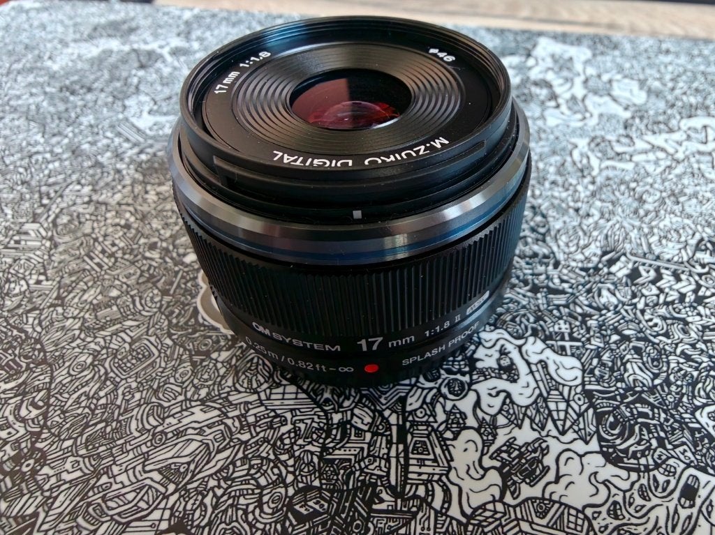 OM System / Olympus 17mm F1.8 II, Ophalen, Micro Four Thirds, Groothoeklens, Zo goed als nieuw