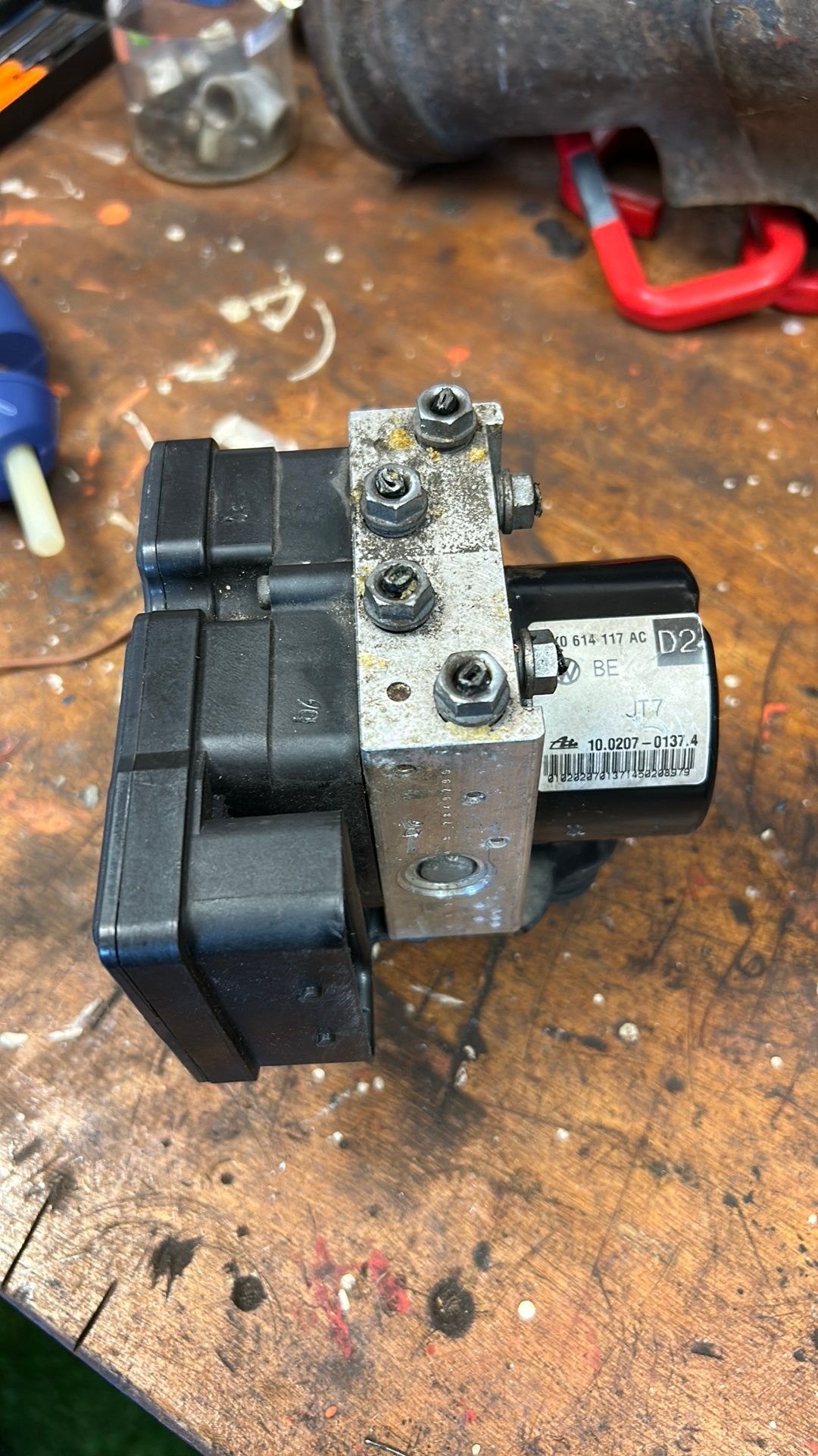 ABS pomp en module VW caddy 2010, Ophalen of Verzenden, Gebruikt, Volkswagen