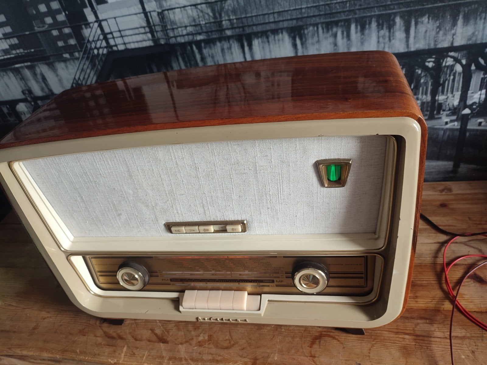 Aristona buizenradio met Bluetooth, Antiek en Kunst, Ophalen of Verzenden