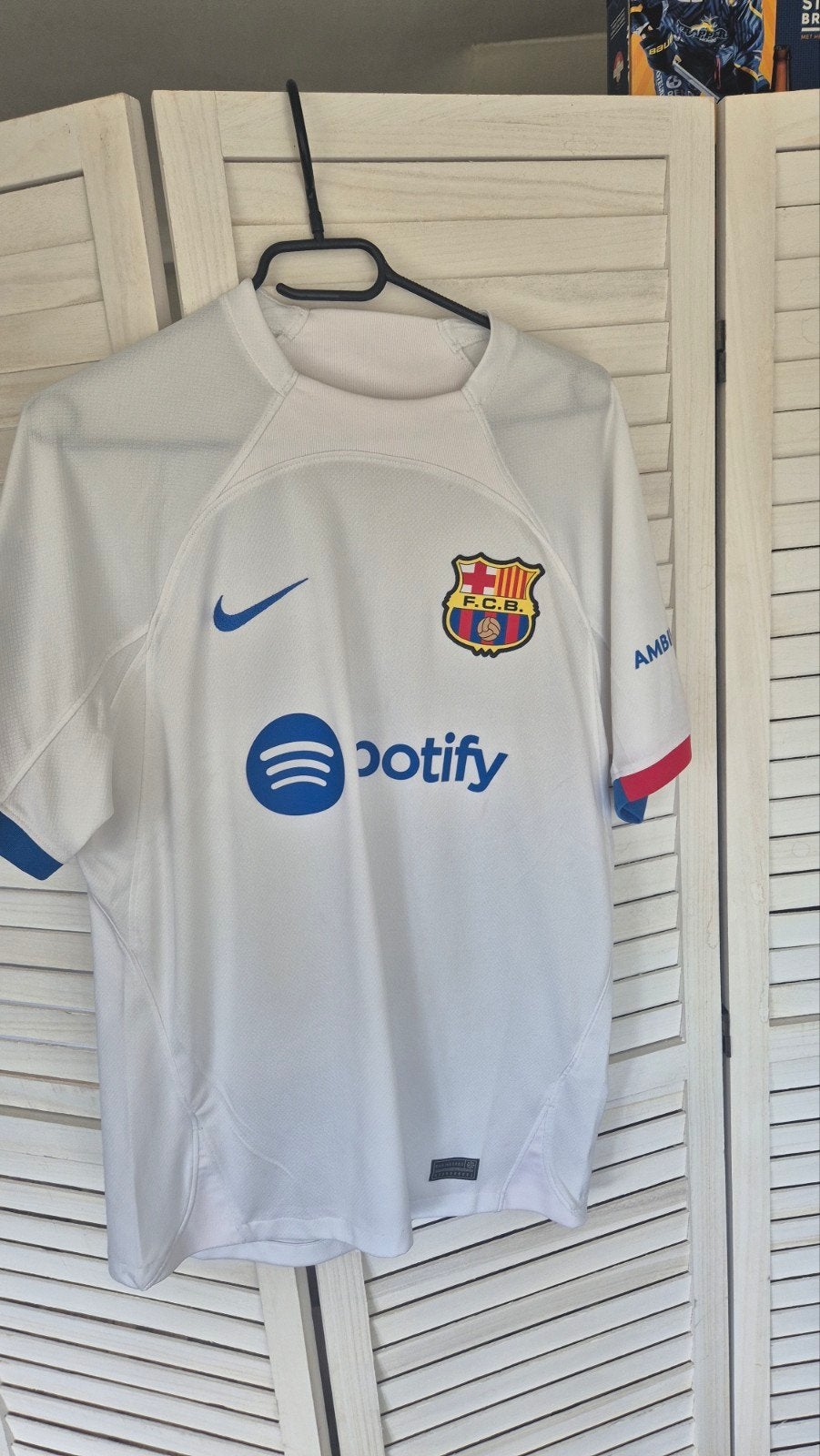 FC Barcelona uitshirt 2022/2023 R. Araujo #4, Maat 48/50 (M), Wit, Nike, Ophalen of Verzenden
