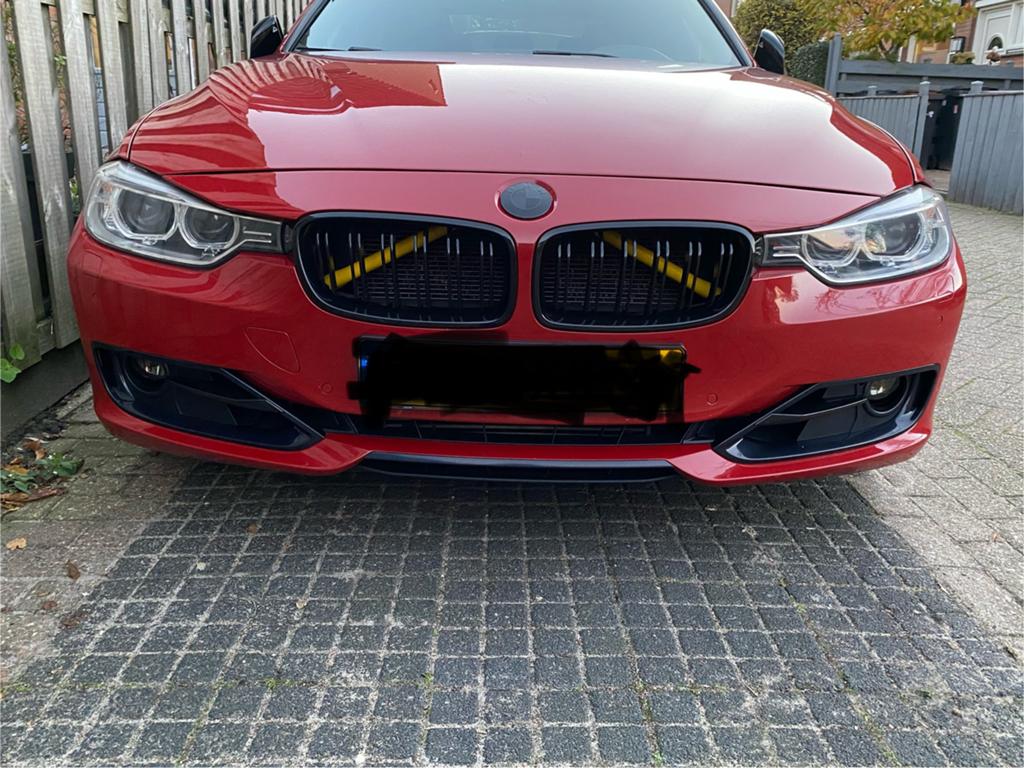 BMW F30 Bumperset (Kleur: Melbournerot Metallic), Auto-onderdelen, Ophalen, Gebruikt, Bumper, BMW