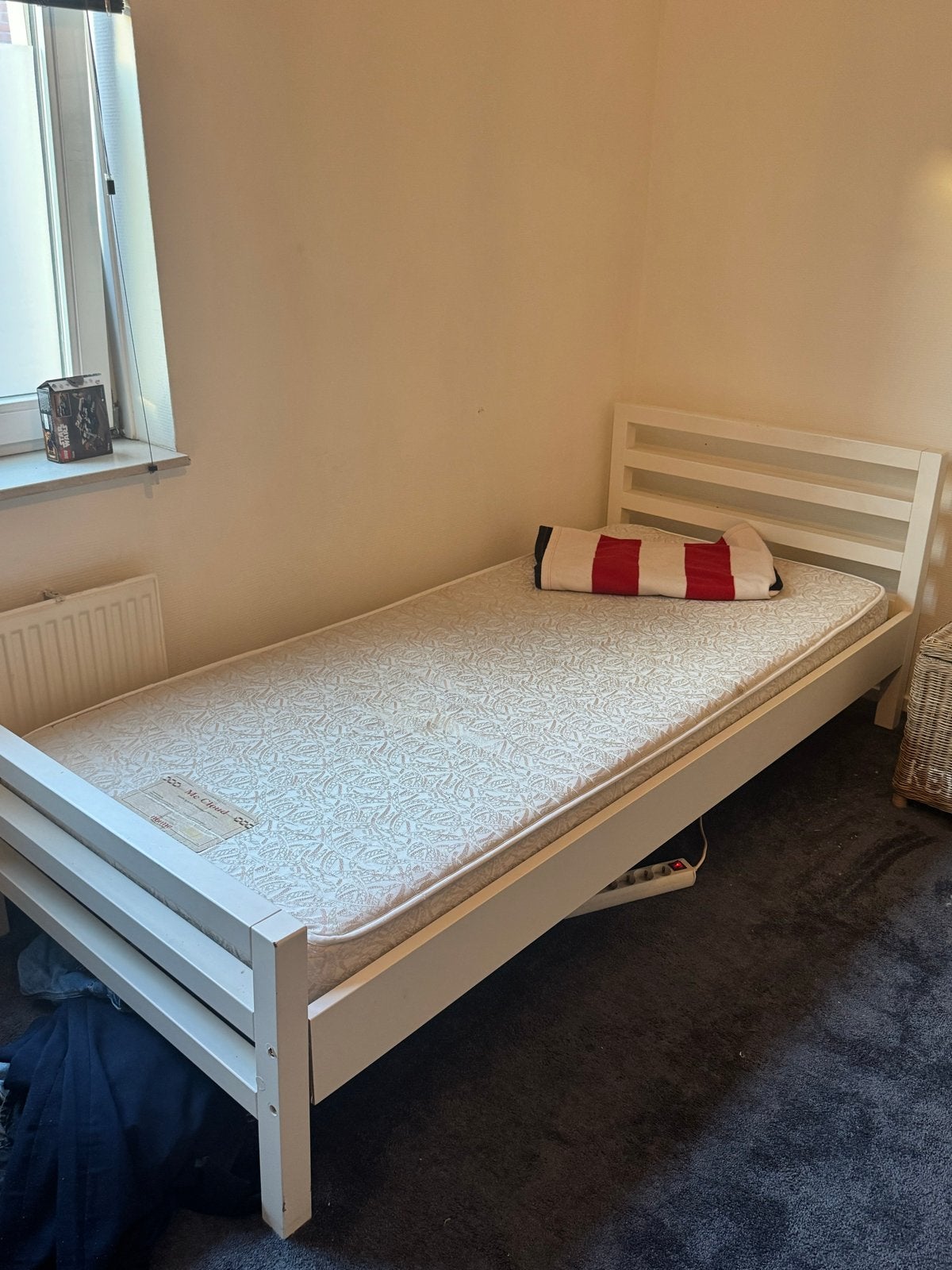IKEA Eenpersoonsbed - Gratis af te halen, Ophalen, Gebruikt, 90 cm, Eenpersoons