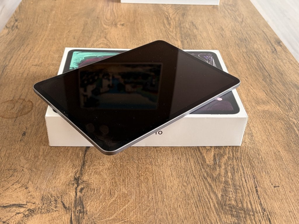 iPad Pro (11-inch) Wi-Fi   + Smart Folio, Computers en Software, Apple iPads, Ophalen, 11 inch, Apple iPad Pro, 64 GB