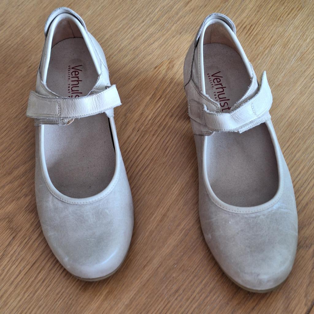 Verhulst damesschoenen, Ophalen of Verzenden, Zo goed als nieuw, Schoenen met lage hakken
