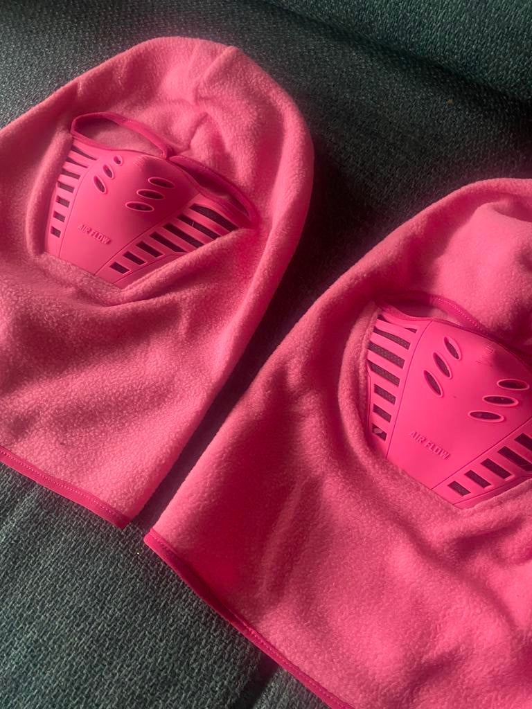 2 NEW woman masks, Maat XL, Ophalen, Zo goed als nieuw, Overige