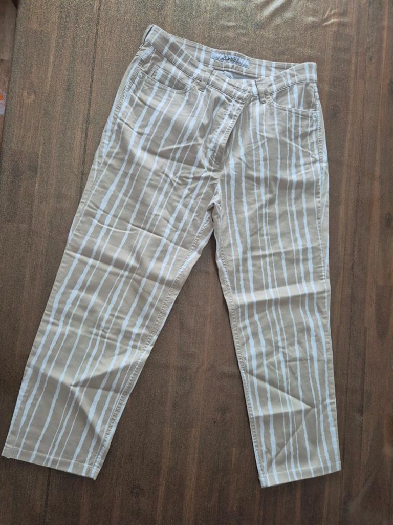 ZERRÉS Comfort-S gestreepte broek maat 40, Maat 38/40 (M), ZERRÉS, Beige, Ophalen of Verzenden