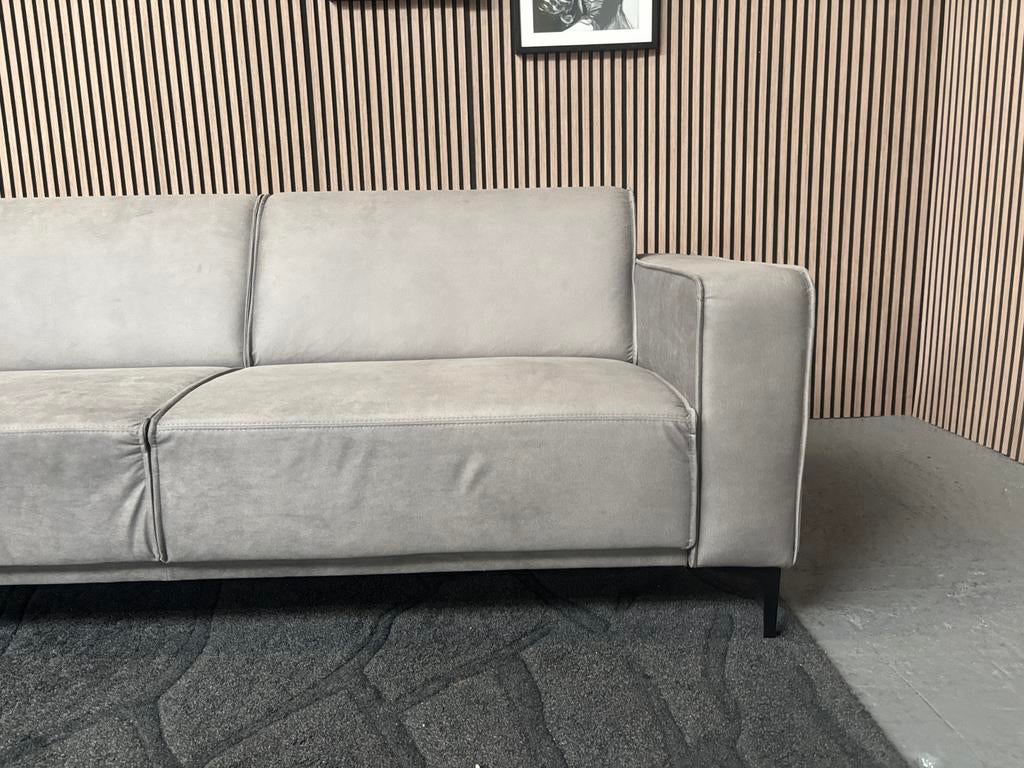 GRATIS LEVERING Suède Driezits Bank Grijs 220x85 SHOWMODEL, 75 tot 100 cm, Ophalen of Verzenden, Rechte bank, Overige materialen