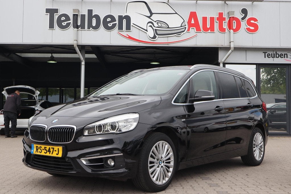 BMW 2-serie Gran Tourer 218i 7p. High Executive | Nieuwe Ket, Auto's, BMW, Gebruikt, 2-Serie Gran Tourer, 7 stoelen, Zwart