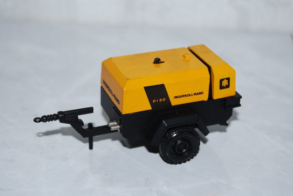 NZG Ingersoll Rand P130 Compressor (nr. 360), Verzenden, Zo goed als nieuw, Overige typen, NZG