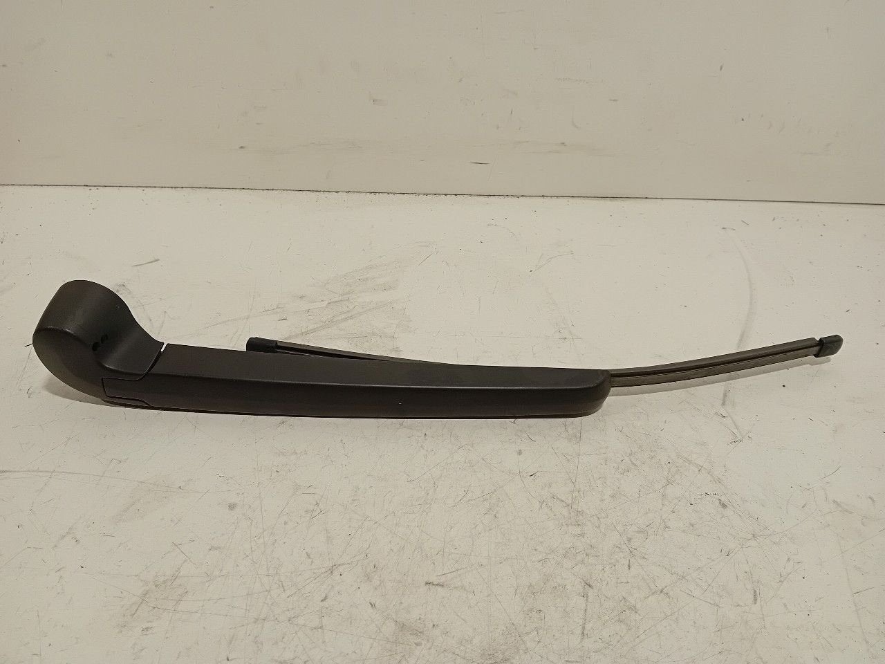 Ruitenwisserarm achterruit Audi A3, Onderdelen@venauto.nl, Van der Ven Autorecycling B.V., Gebruikt, Ettenseweg 76, 4706 PB Roosendaal, The Netherlands