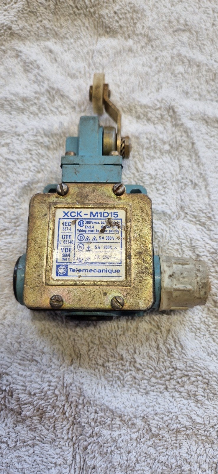 Telemecanique XCK-M1D15 Eindschakelaar, Ophalen of Verzenden, Gebruikt