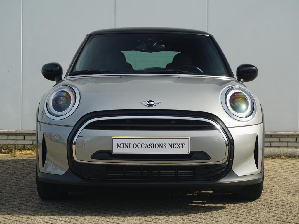 MINI 3-Deurs Cooper Camden Edition | Park Distance Control |, Auto's, Mini, Gebruikt, 4 stoelen, 49 €/maand, Origineel Nederlands