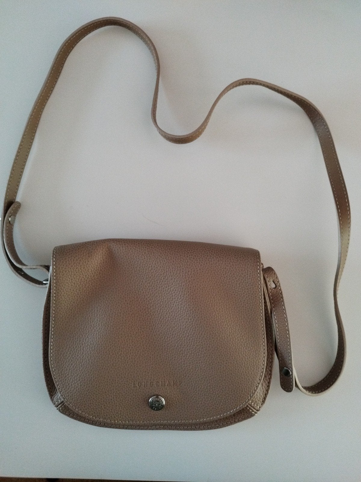 Longchamp Schoudertasje - Nieuw, Ophalen of Verzenden, Nieuw, Beige, Schoudertasje