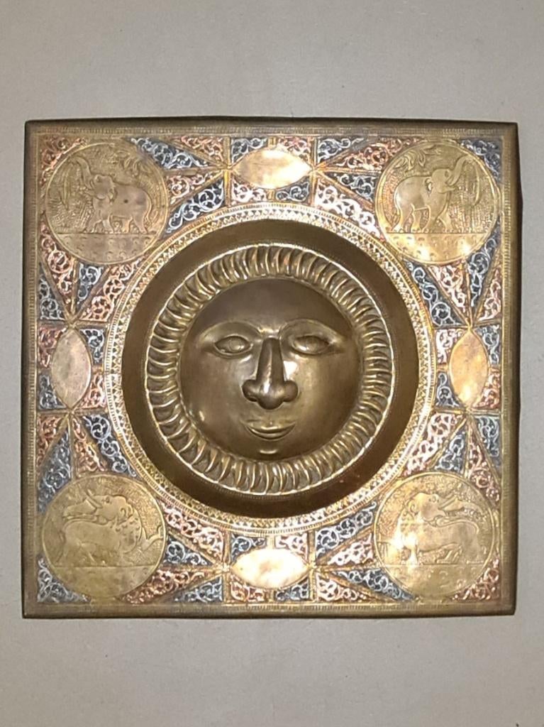 Birma Myanmar koperen gedreven gegraveerd reliëf plaquette, Antiek en Kunst, Ophalen of Verzenden