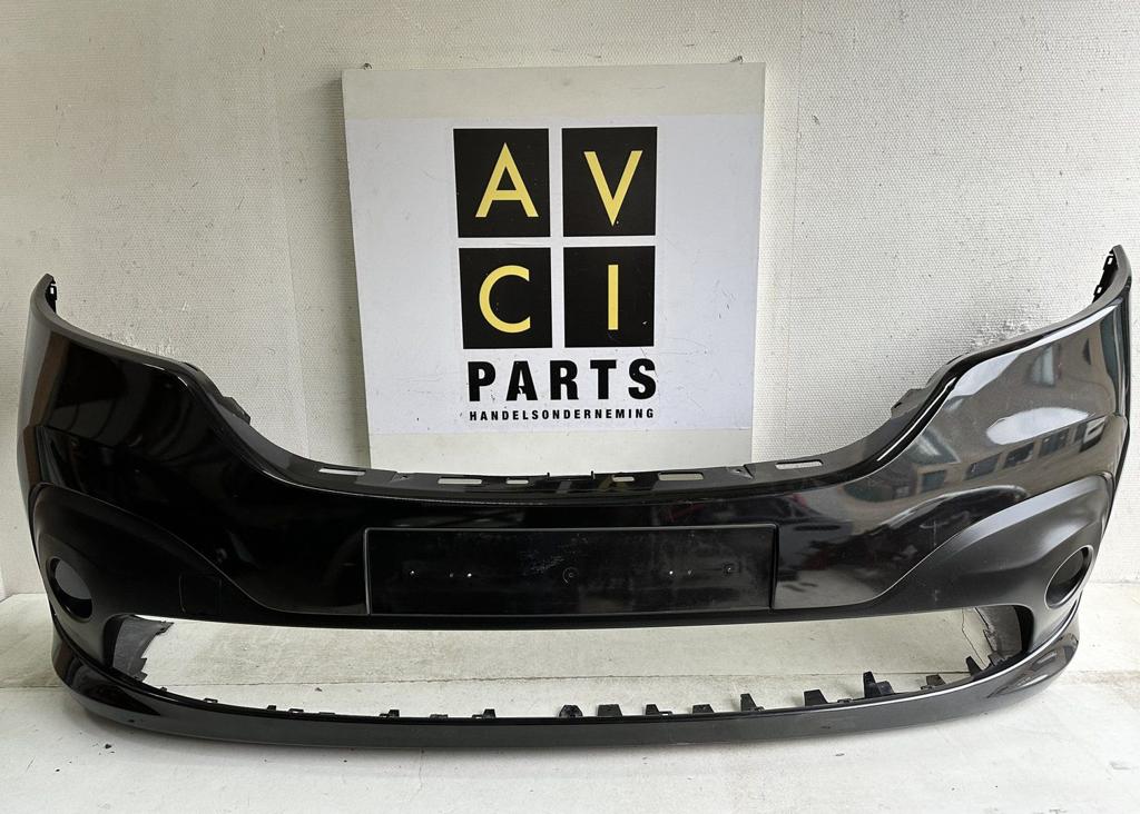 Renault Trafic III Voorbumper bumper 620223916R, Gebruikt, -, -, Ophalen of Verzenden