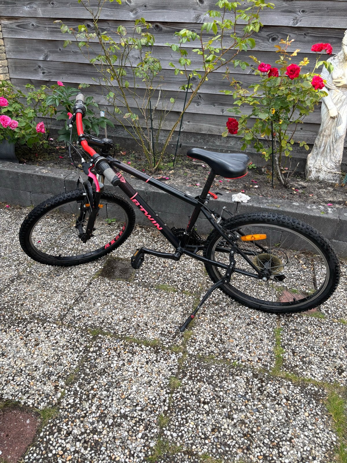 B'TWIN 24 inch mountainbike voor kinderen, Fietsen en Brommers, Fietsen | Mountainbikes en ATB, Gebruikt, Hardtail, Ophalen, Overige merken