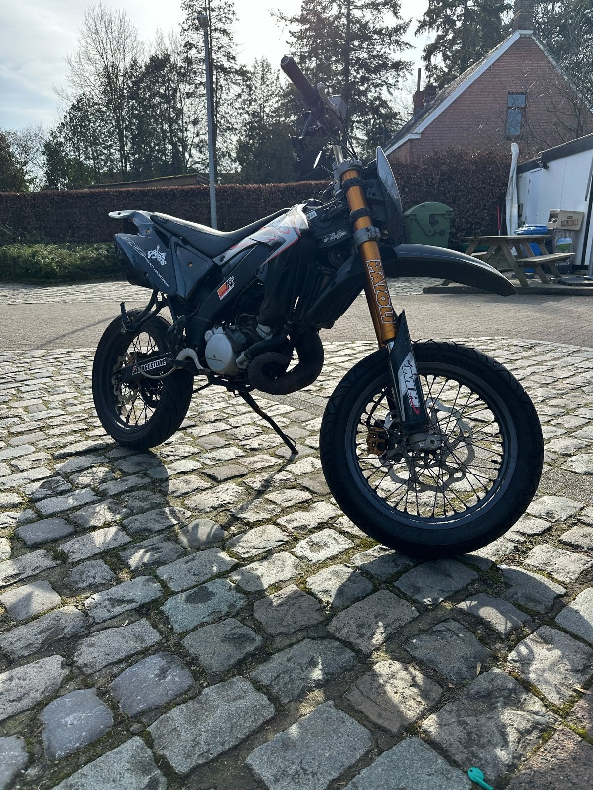 Motorhispania RYS 50 - Supermoto brommer, Ophalen, 6 versnellingen, Gebruikt, Maximaal 45 km/u