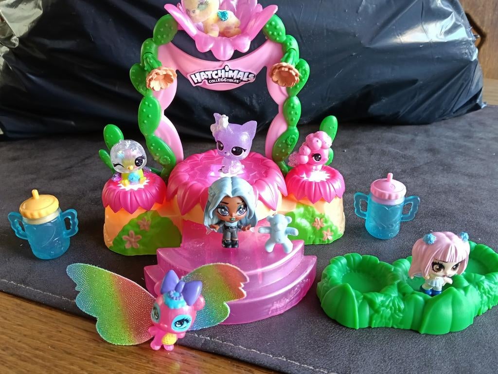 Grote Hatchimals Collectie met Speelsets en Figuren, Ophalen, Gebruikt, Meisje