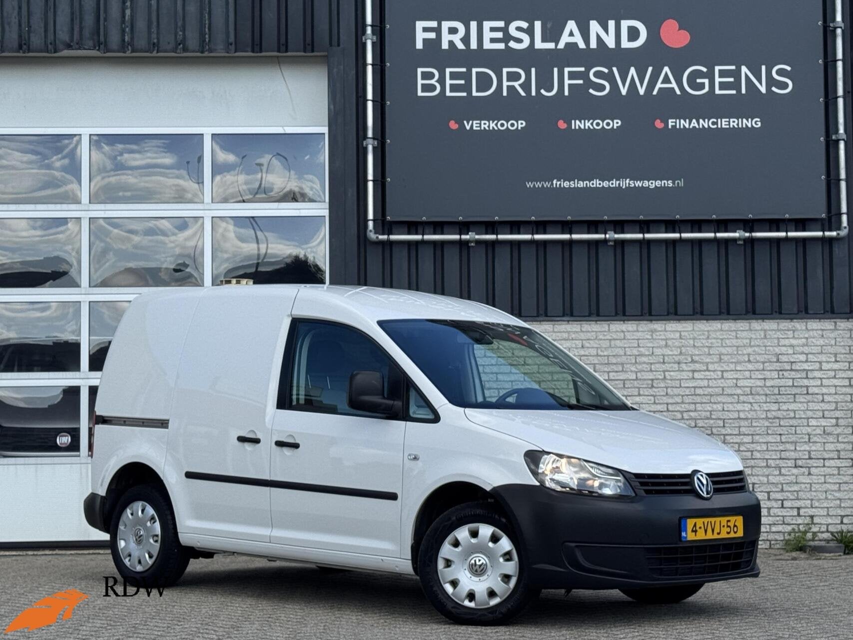 Volkswagen Caddy 1.6 TDI met slechts 39.311km Radio/Leer/APK, Auto's, Voorwielaandrijving, Euro 5, 1378 kg, Gebruikt