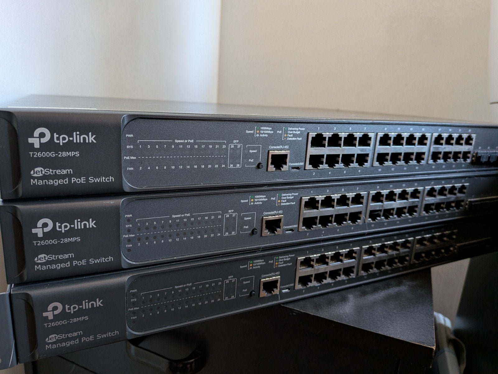 TP-Link Managed PoE Switch T2600G-28MPS, Ophalen, Gebruikt