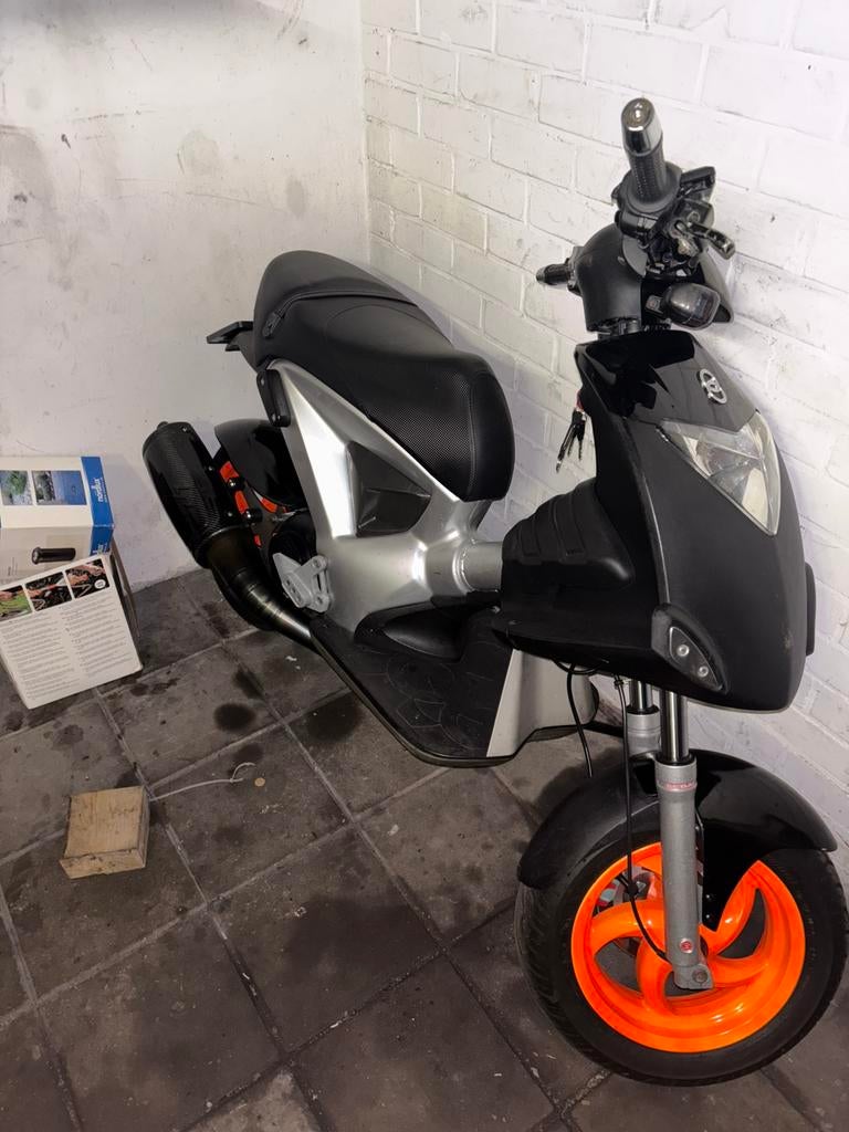 Gilera ice A1 (zonder motorblok!), Fietsen en Brommers, Ophalen, Zo goed als nieuw, Frame, Piaggio