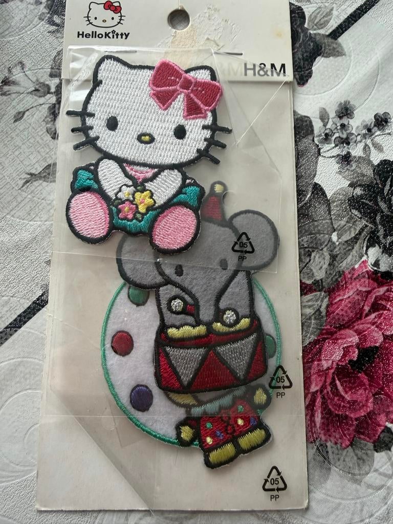 Hello Kitty en olifant strijkapplicaties, Hobby en Vrije tijd, Kledingapplicaties en Hotfix, Ophalen of Verzenden, Nieuw, Overige applicaties