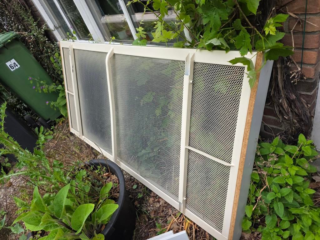 Oud ijzer , stalen bed, Ophalen, 90 cm, Eenpersoons, Zwart