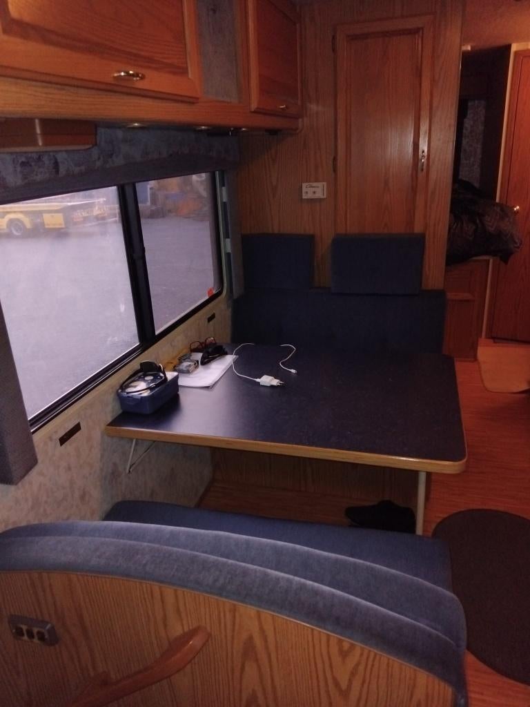 Foto 5 van Te koop Winnebago Camper alles erop en eraan !! Nieuwe APK!!