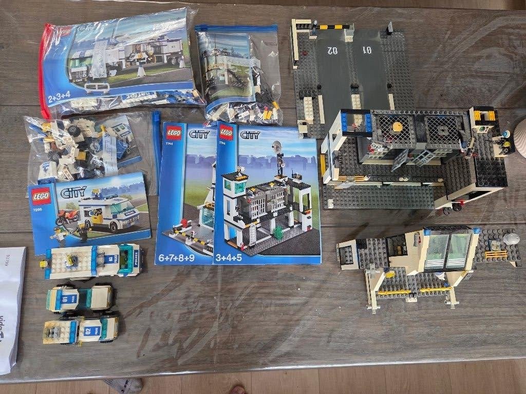 Lego diverse, Kinderen en Baby's, Speelgoed | Duplo en Lego, Inclusief extra onderdelen, Lego, Ophalen of Verzenden, Complete set