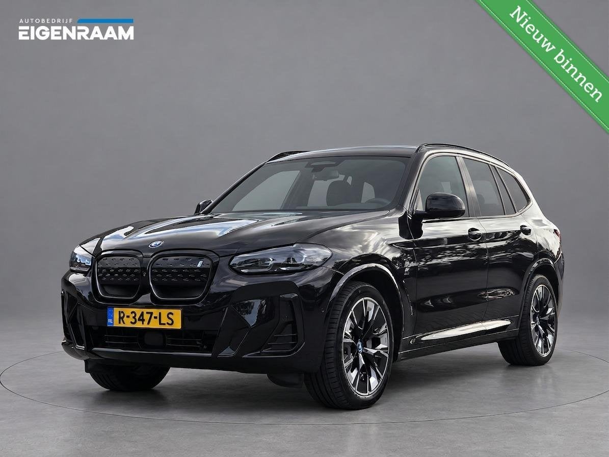 BMW iX3 High Executive 80kWh M-Sport | Pano | Trekhaak | SOH, Auto's, Automaat, Achterwielaandrijving, Gebruikt, 750 kg