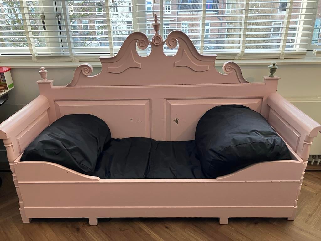 Prachtige Zweedse uitschuifbare bank/kinderbed (roze), Antiek en Kunst, Ophalen