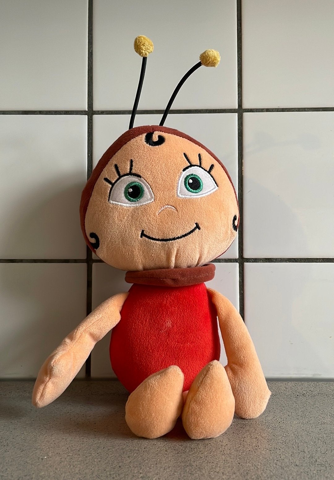 Maja de bij pluche knuffel Lara lieveheersbeestje, Ophalen of Verzenden, Zo goed als nieuw, Overige typen