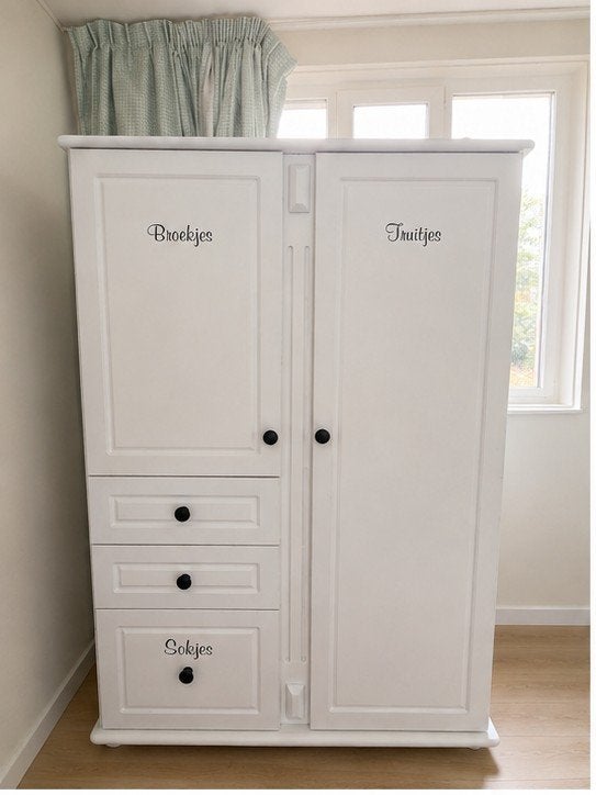 Witte baby commode/kast met opstaande rand, Gebruikt, 50 tot 70 cm, 105 cm of meer, Ophalen of Verzenden