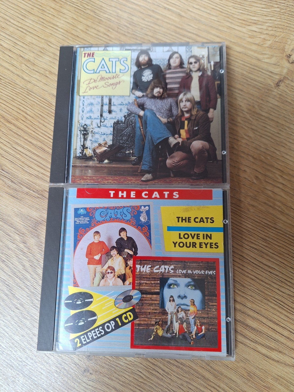 The Cats CD's: De Mooiste Love Songs & Love In Your Eyes, Gebruikt, Pop, Ophalen of Verzenden, Inclusief doosje