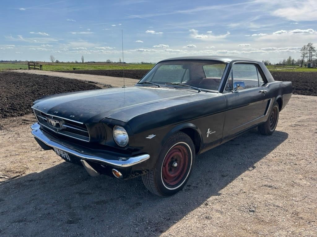 Ford Mustang 1965 Zwart, Auto's, Ford, Particulier, Mustang, Benzine, Coupé, Automaat, Geïmporteerd, Zwart, Overige kleuren, Kunstmatig leder