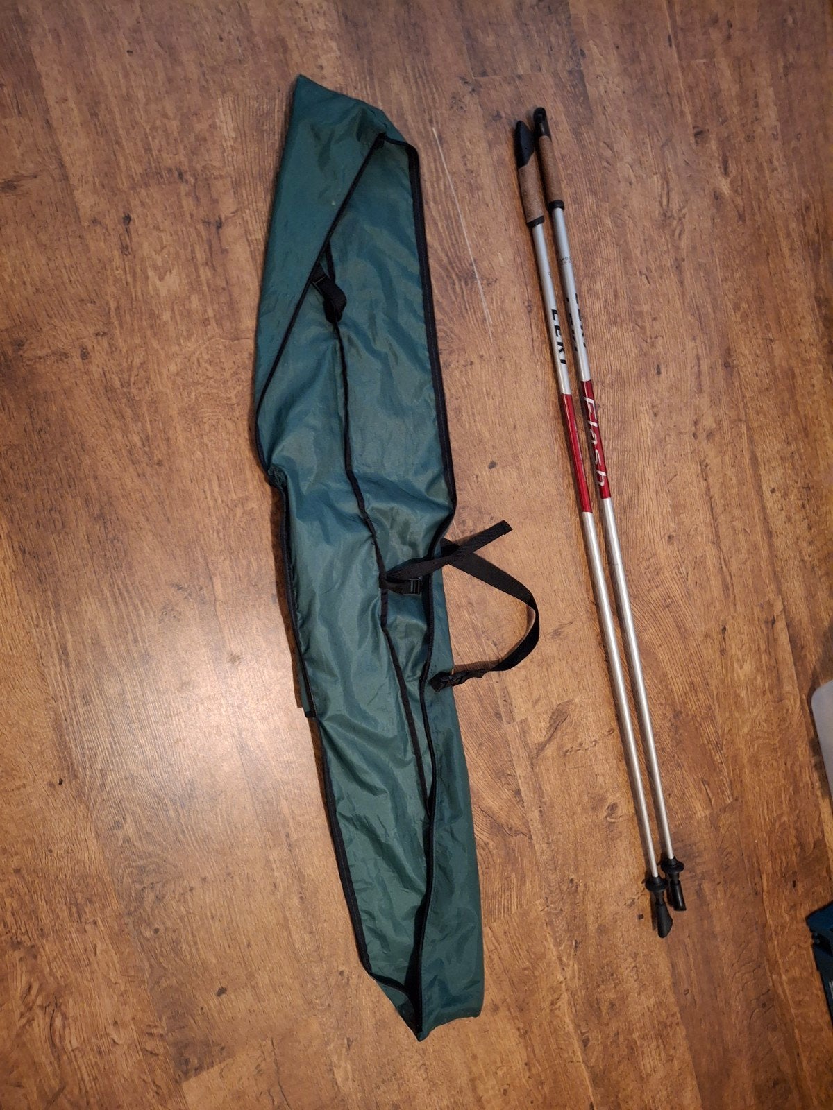 Nordic Walking Leki stokken 125 cm als nieuw + tas, Sport en Fitness, Bergsport en Wandelen, Ophalen of Verzenden, Zo goed als nieuw