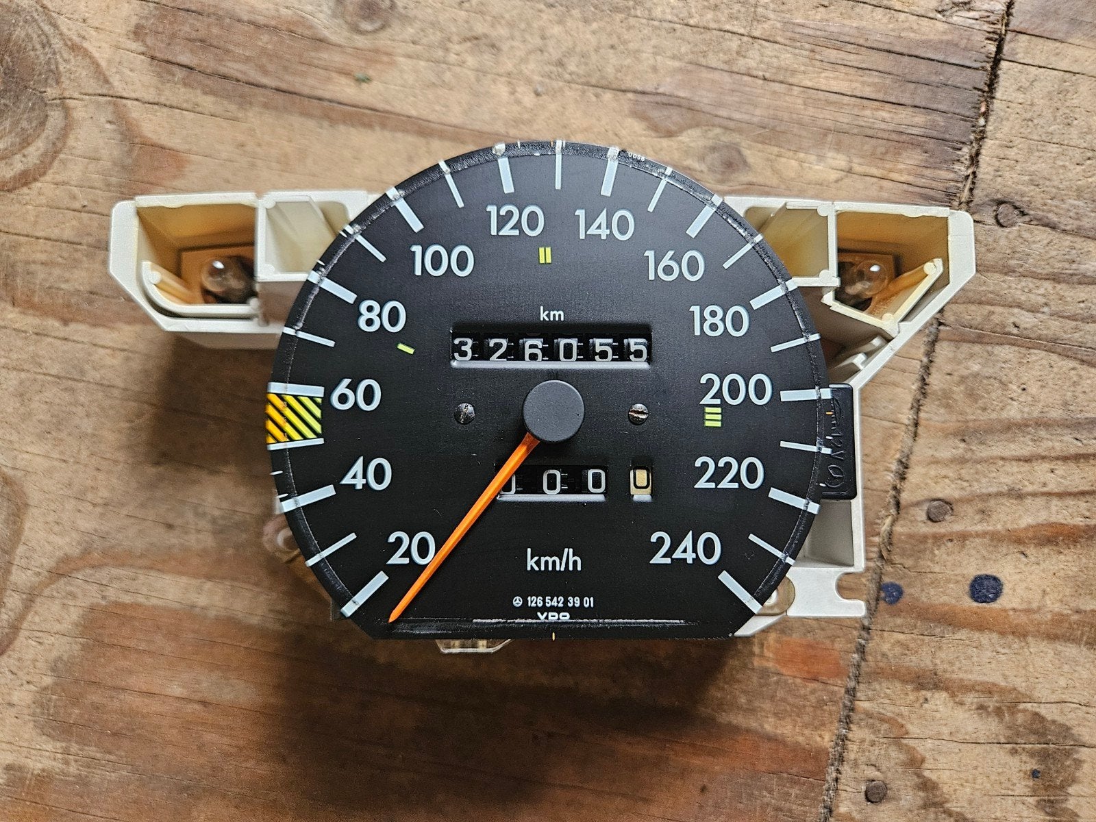 Mercedes W126 snelheidsmeter, Auto-onderdelen, Dashboard en Schakelaars, Ophalen of Verzenden, Gebruikt, Mercedes-Benz