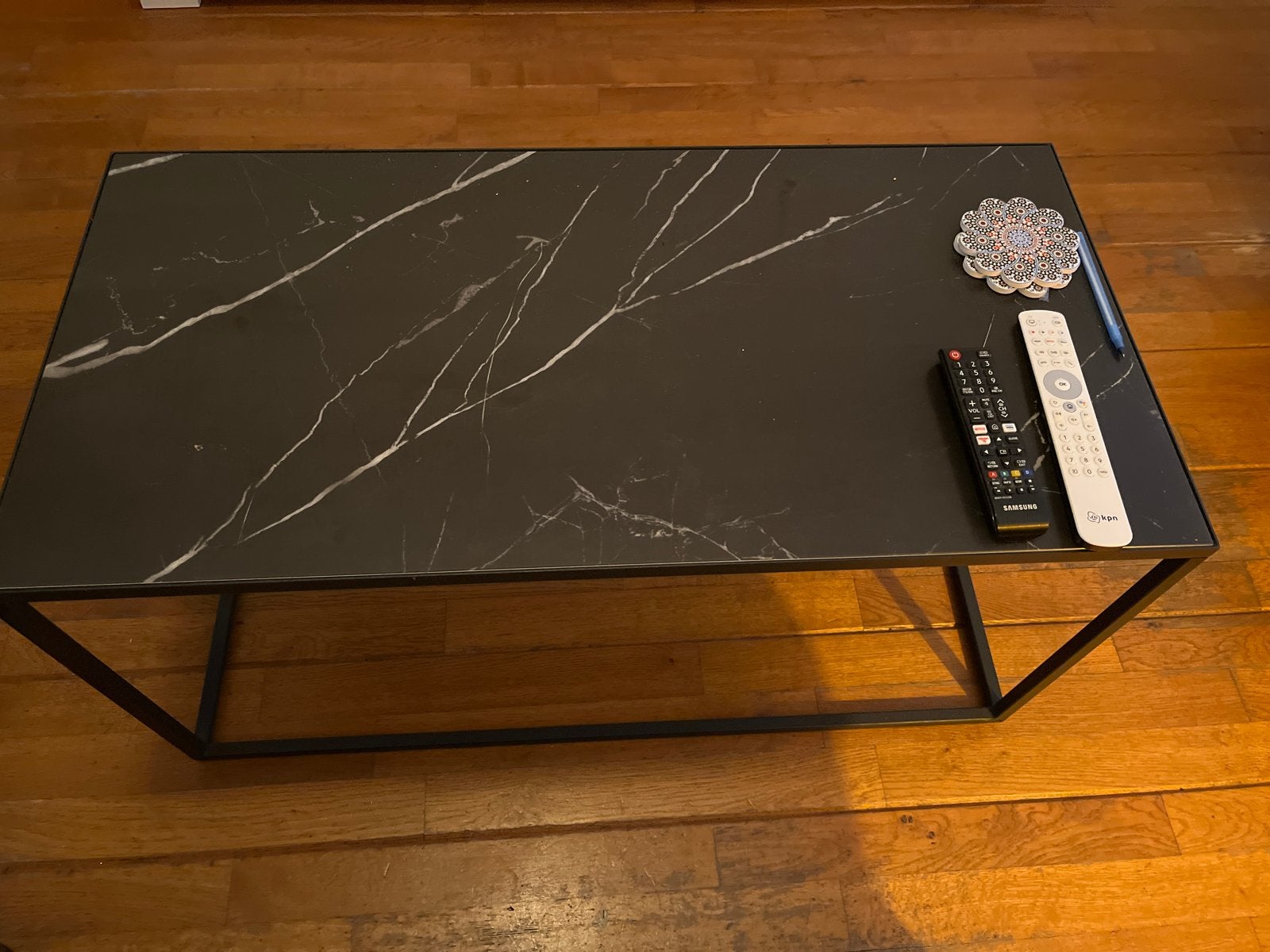 Moderne salontafel met marmer blad, Minder dan 50 cm, 50 tot 100 cm, Marmer blad, Ophalen of Verzenden