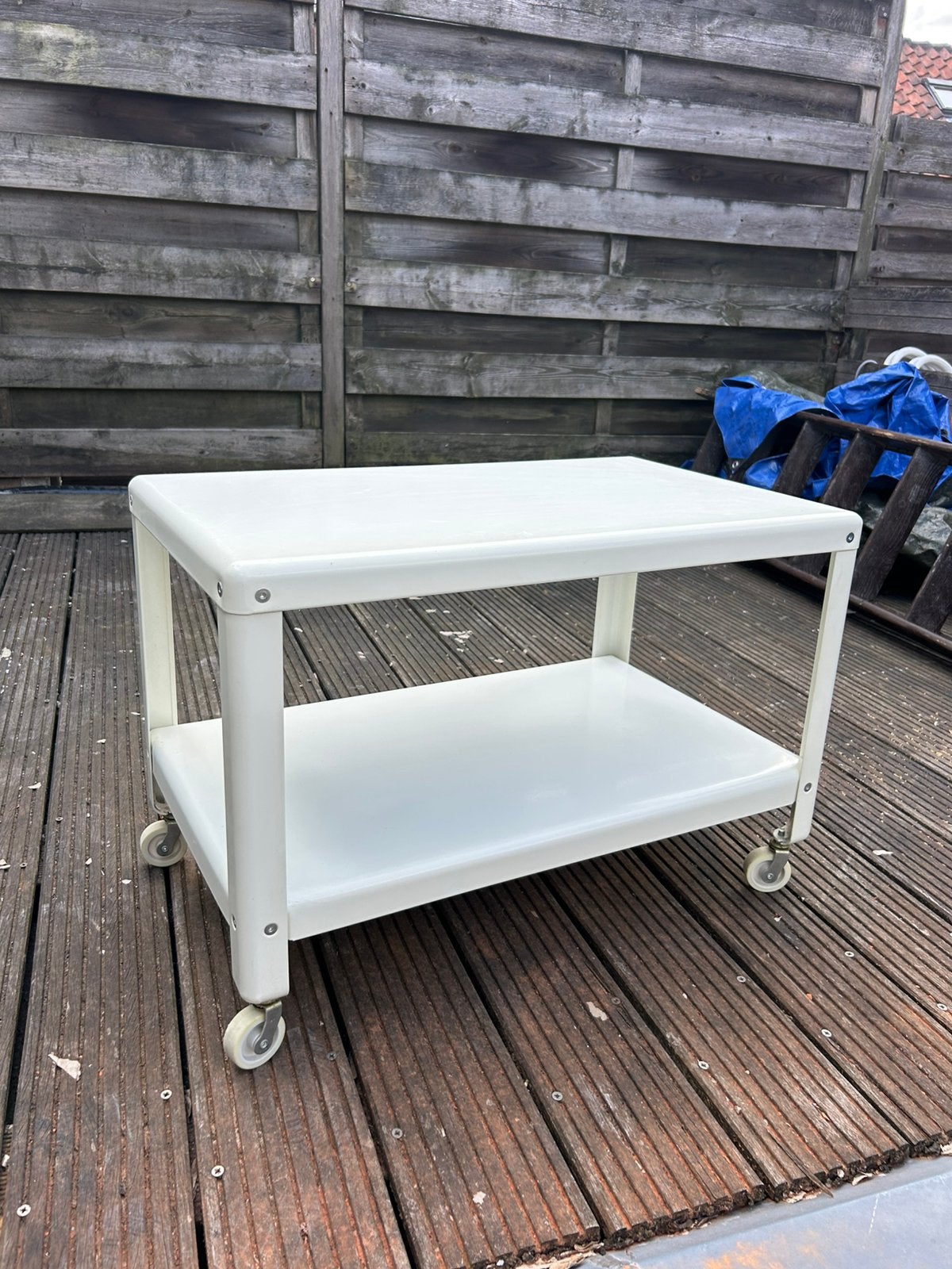 Bijzettafel / salontafel op wielen, Ophalen, Zo goed als nieuw, Rechthoekig, 75 cm of meer
