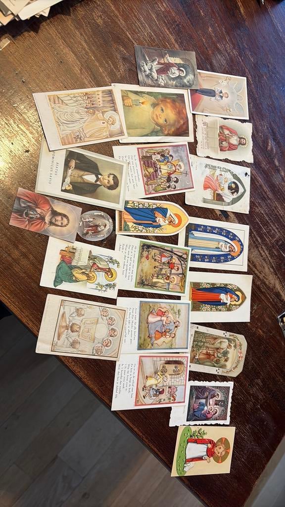 21 verschillende prentjes devotie communie maria, Verzamelen, Ophalen of Verzenden, Zo goed als nieuw