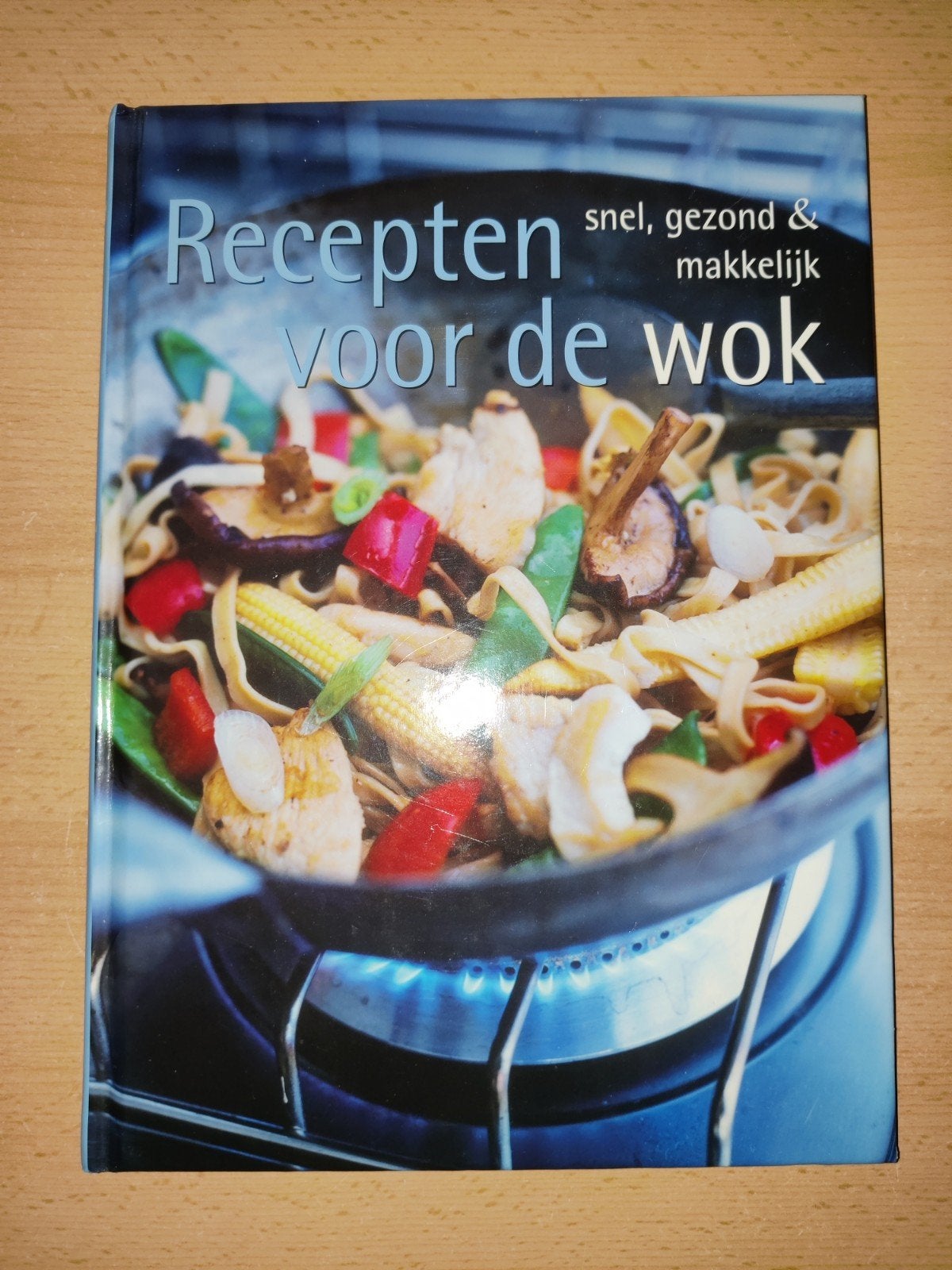 Recepten voor de wok: snel, gezond & makkelijk kookboek, Boeken, Voorgerechten en Soepen, Azië en Oosters, Ophalen of Verzenden