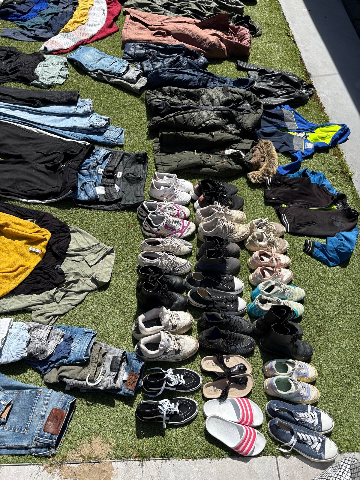 Grote partij kleding - Diverse merken en maten, Ophalen, Gedragen, Overige maten