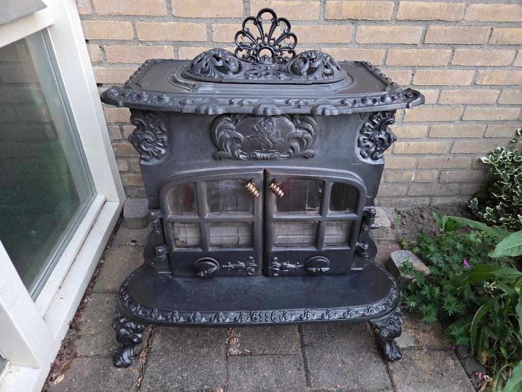Esse Dragon gietijzeren tuinkachel of opknapper, Ophalen, Gebruikt, Houtkachel, Vrijstaand