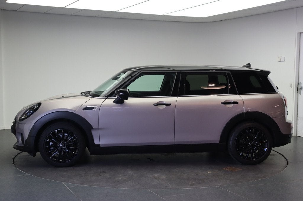 MINI Clubman Cooper Classic Automaat / Comfortstoelen / Comf, Auto's, Mini, 136 pk, Gebruikt, 19 km/l, Zilver of Grijs